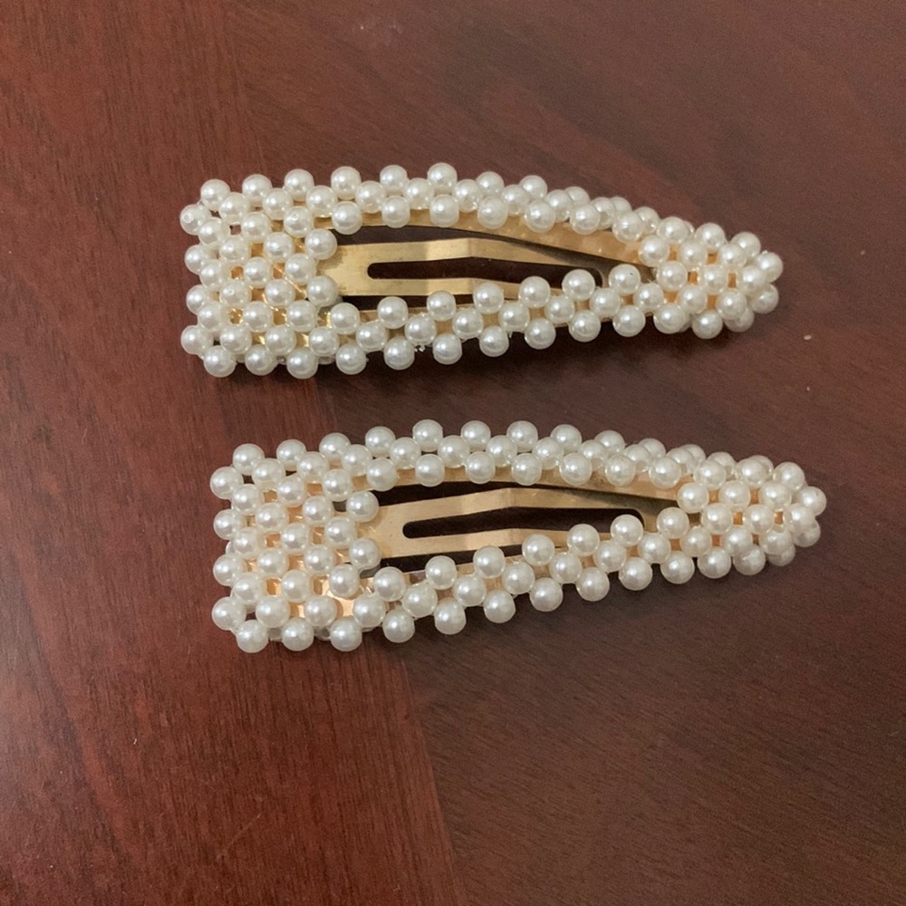 Pearl Hair Clips